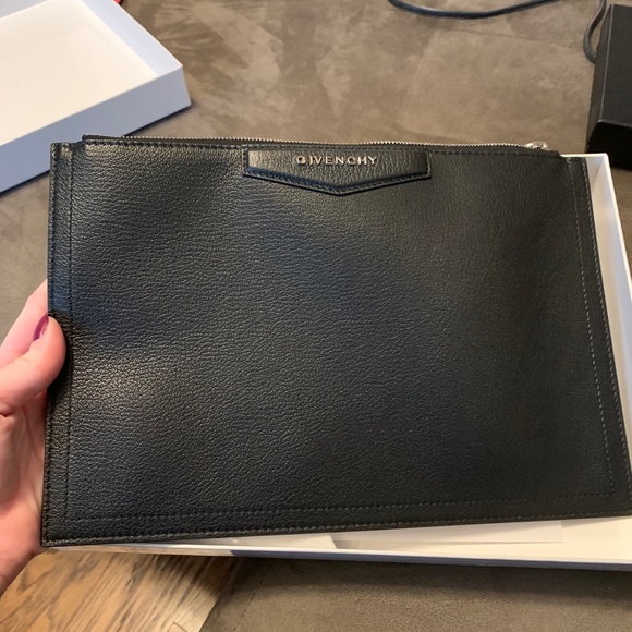 Givenchy Handbags - Givenchy pouch